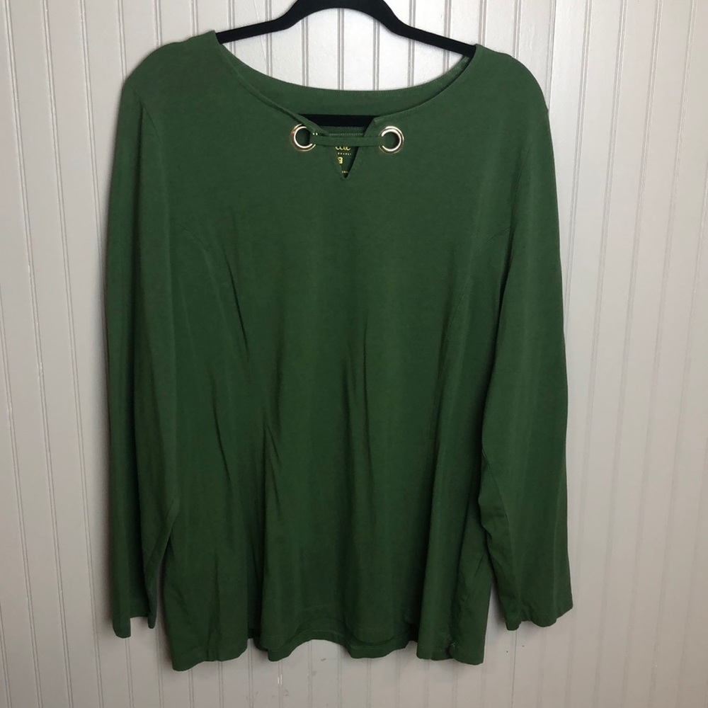 belle green long sleeve top